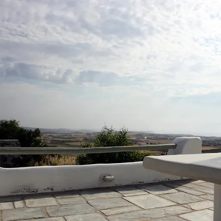 Zoi * Isterni (Paros)