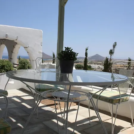 Zoi Isterni (Paros)